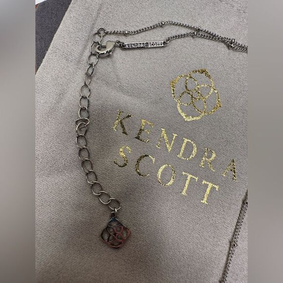 Kendra Scott LoveShackFancy Silver Bow Statement Necklace Adjustable NWT - Picture 9 of 10